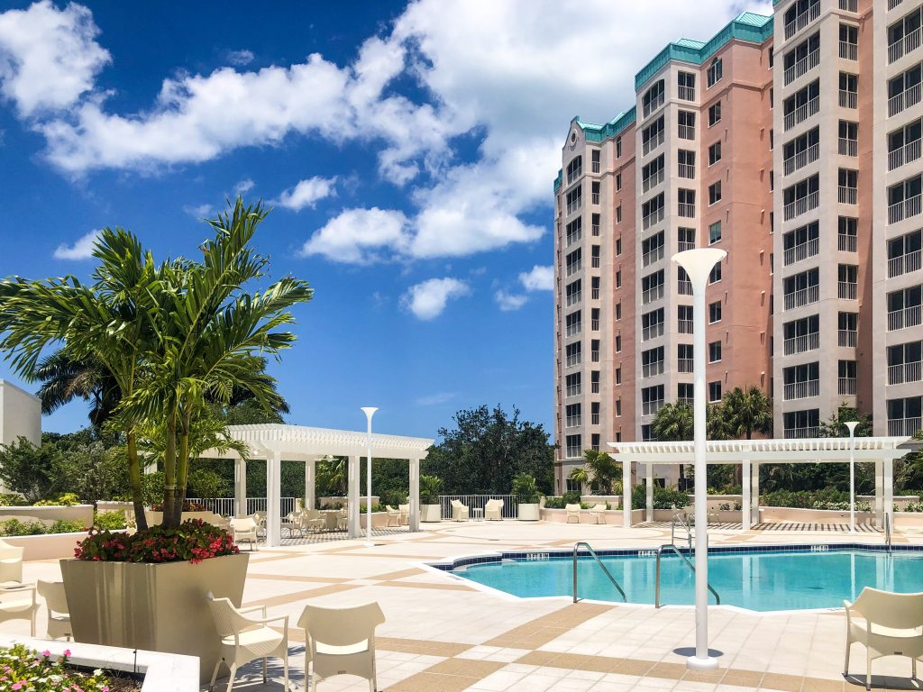 The Glenview at Pelican Bay | Senior Housing in Naples, Florida