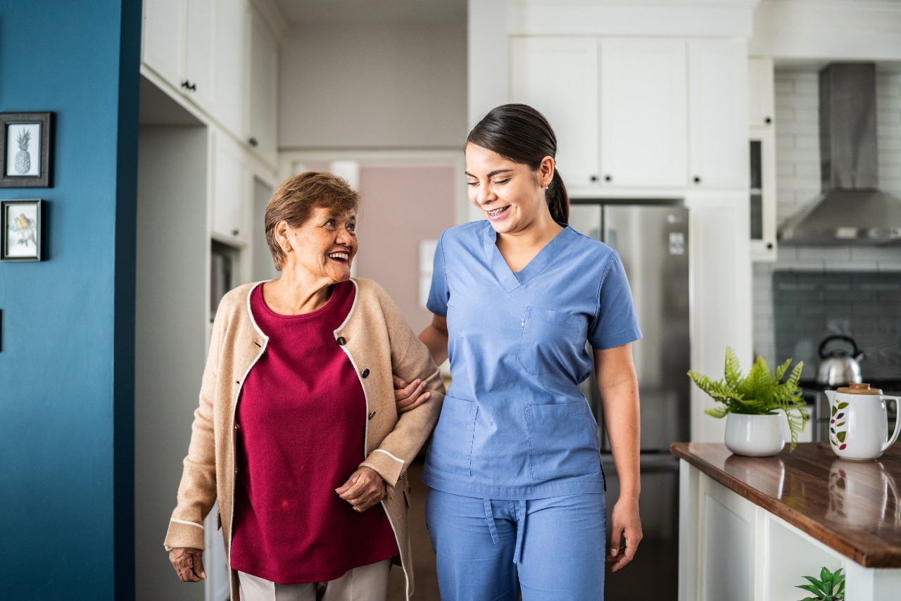 Home Care vs Assisted Living: When Does Moving to a Community Make Sense?