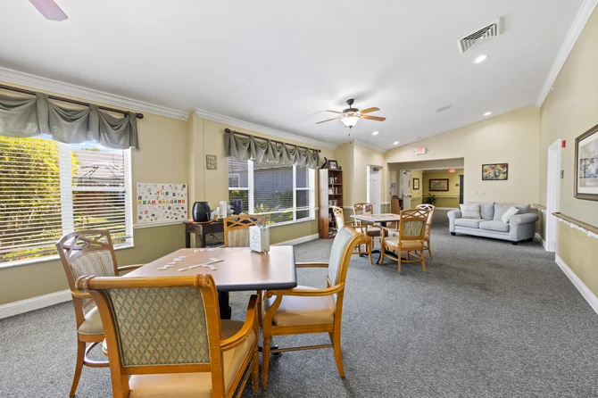 LeHigh Acres Assisted Living - Respite Care_12