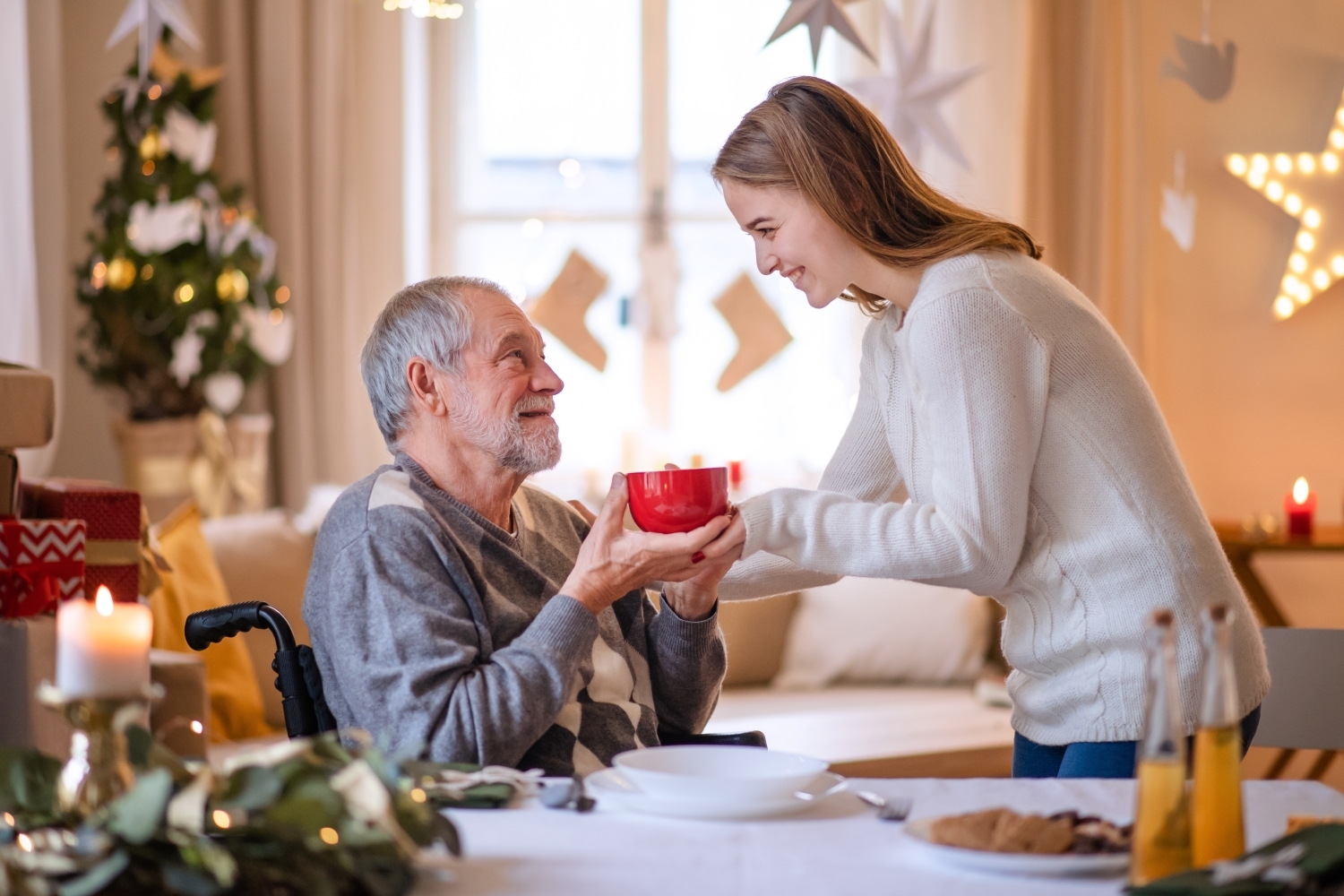 A Helping Hand for the Holidays: In-Home Respite Care 101