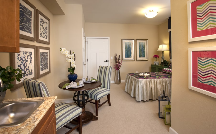 MorningStar Memory Care at Bear Creek_8