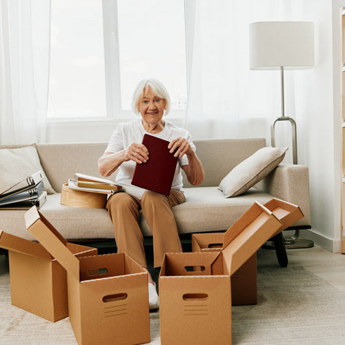 Moving to Senior Living: What to Pack and What to Leave Behind