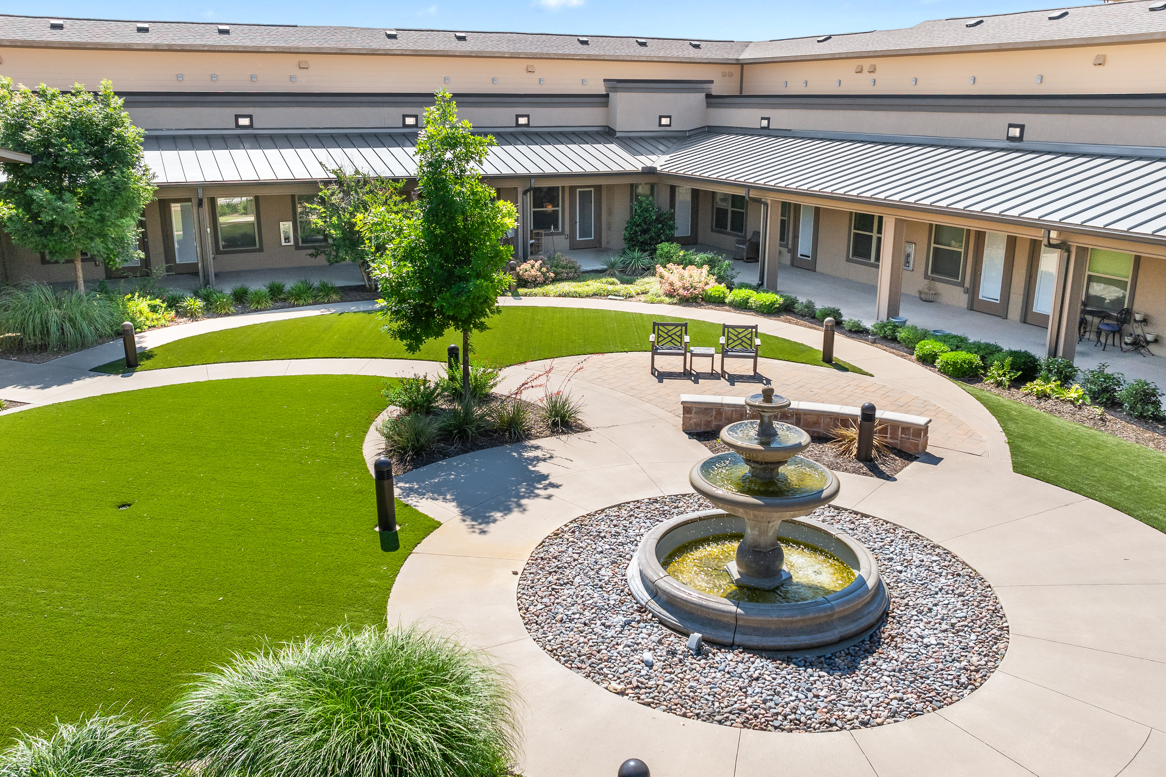 Discovery Village Alliance Town Center Memory Care_18