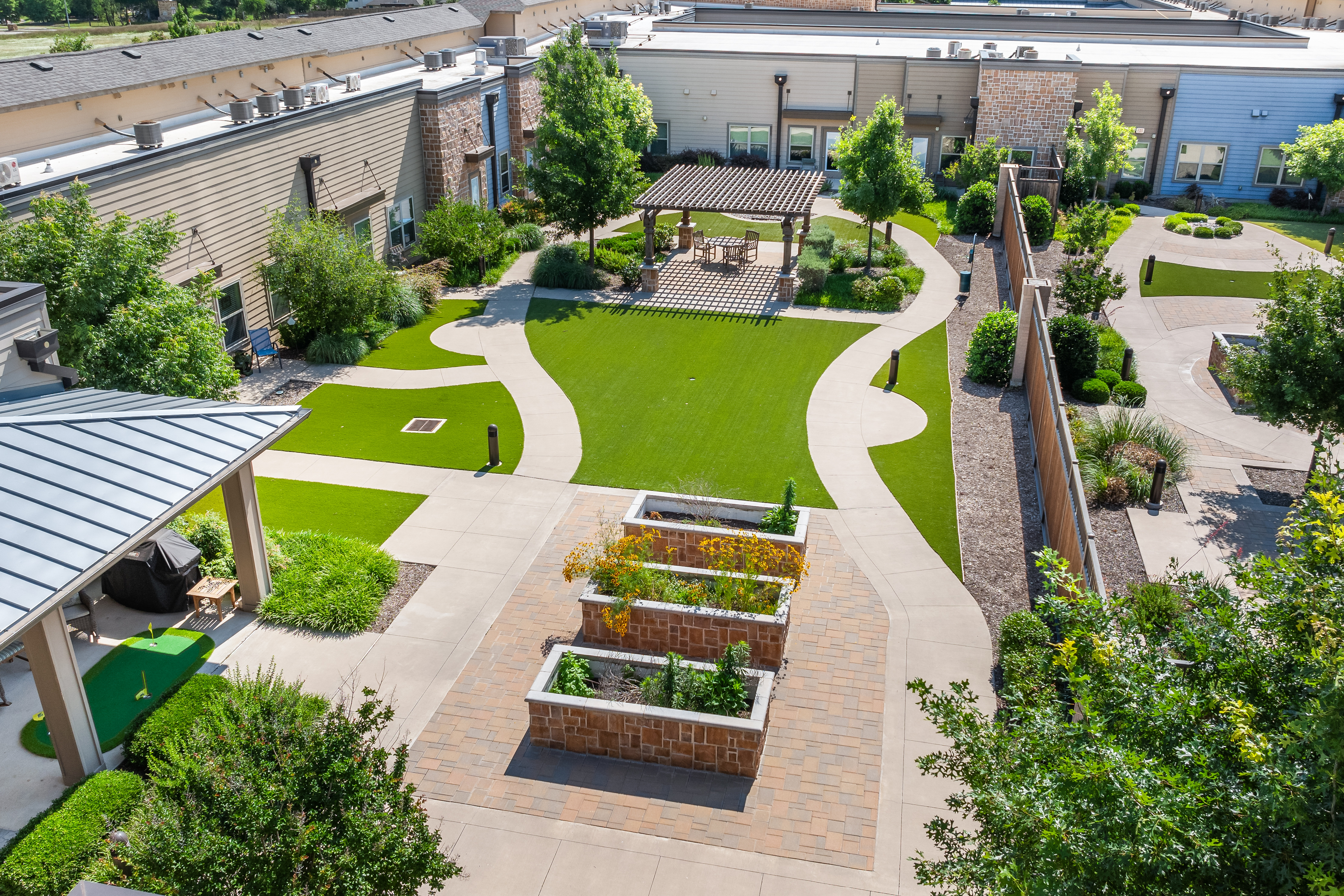 Discovery Village Alliance Town Center Memory Care_19