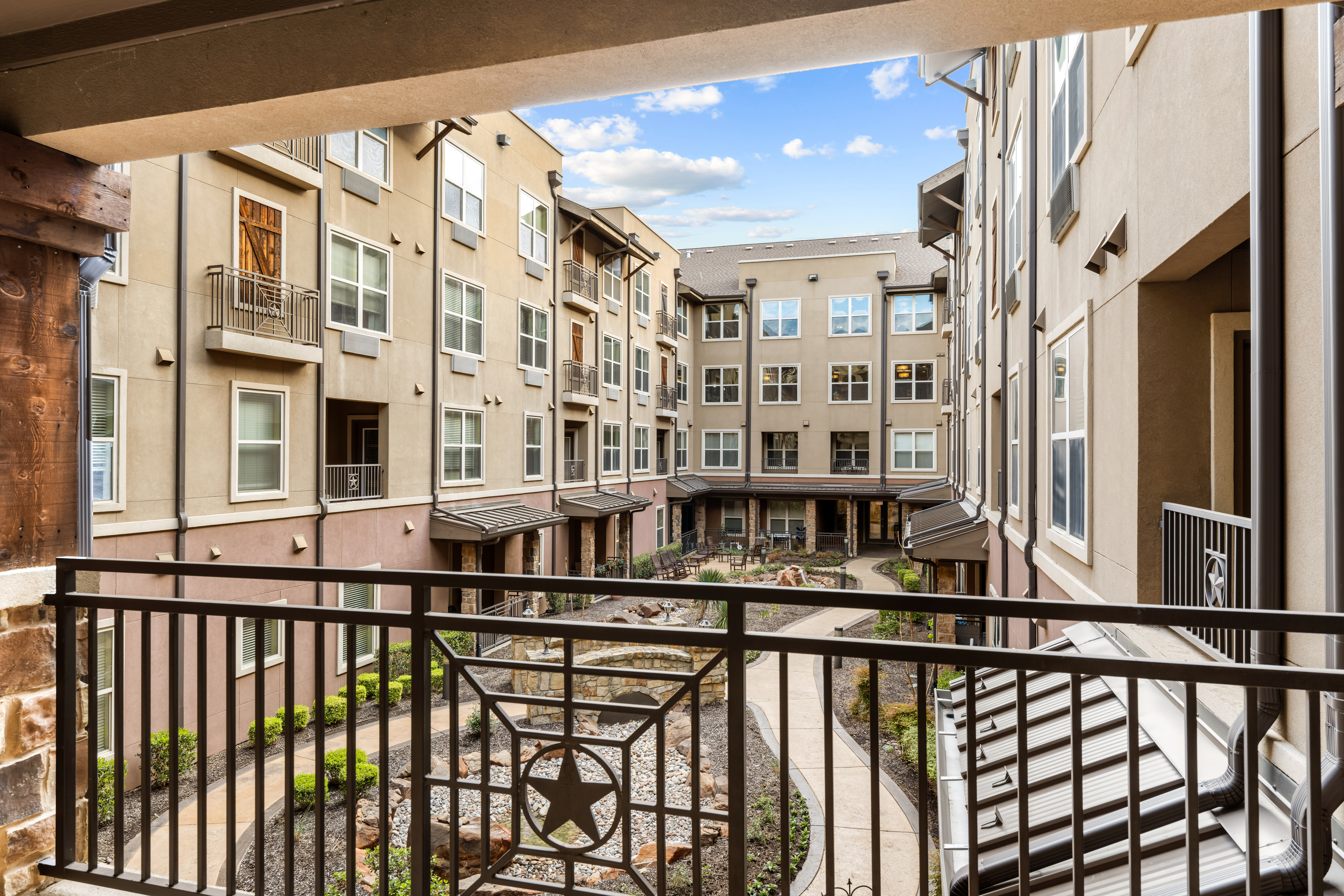 Discovery Village Southlake Skilled Nursing_3