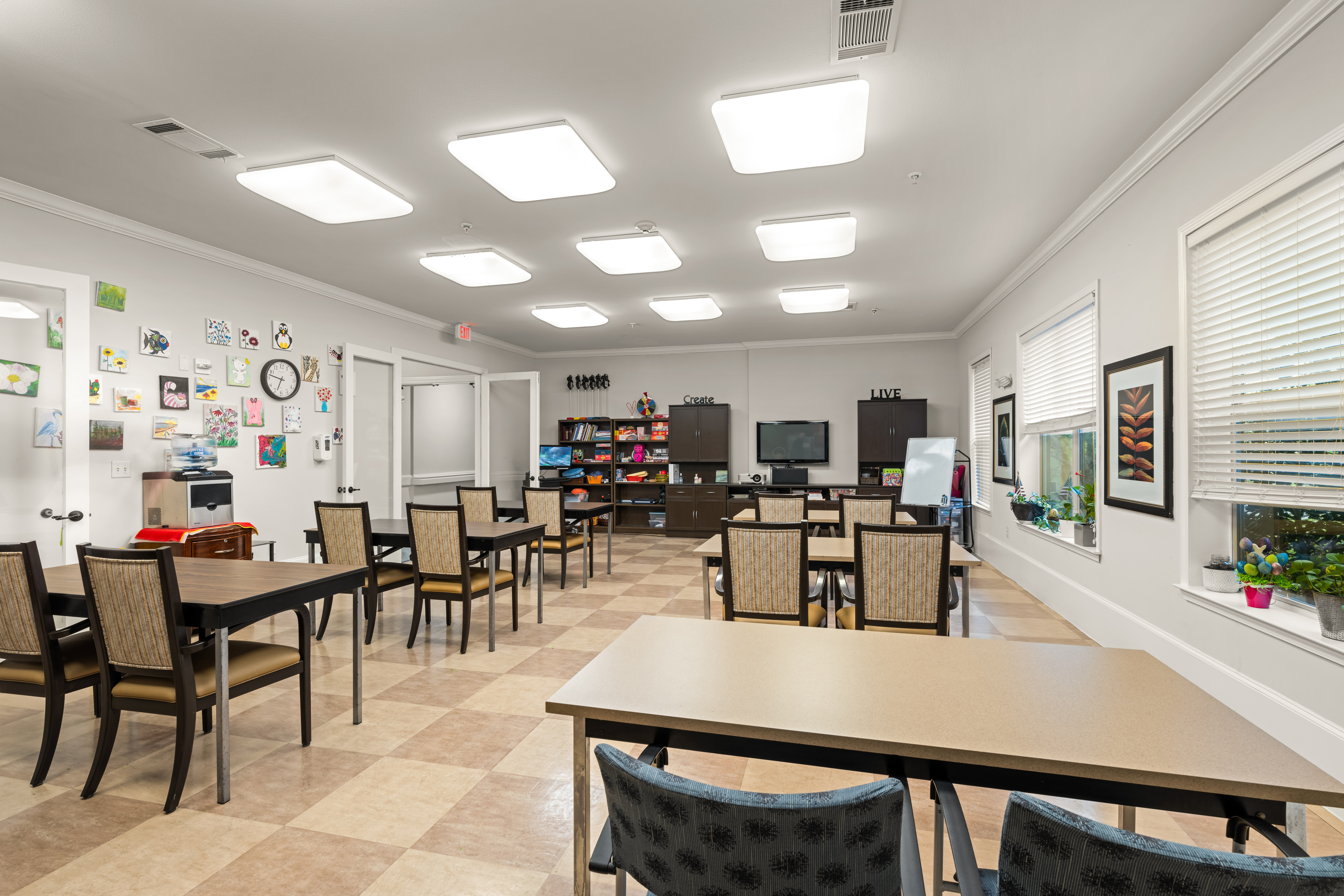 Discovery Village Southlake Memory Care_11