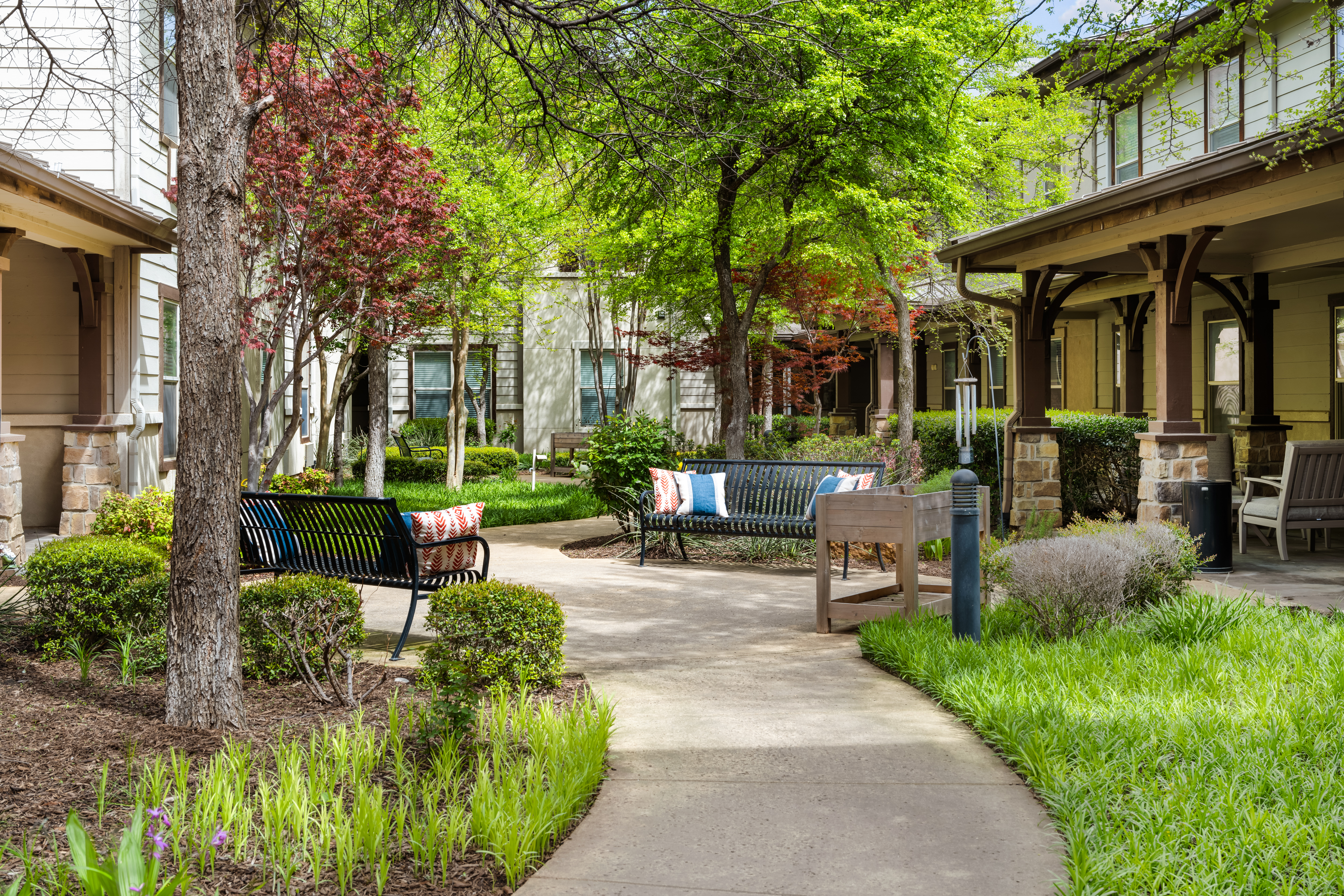 Discovery Village Southlake Memory Care_12