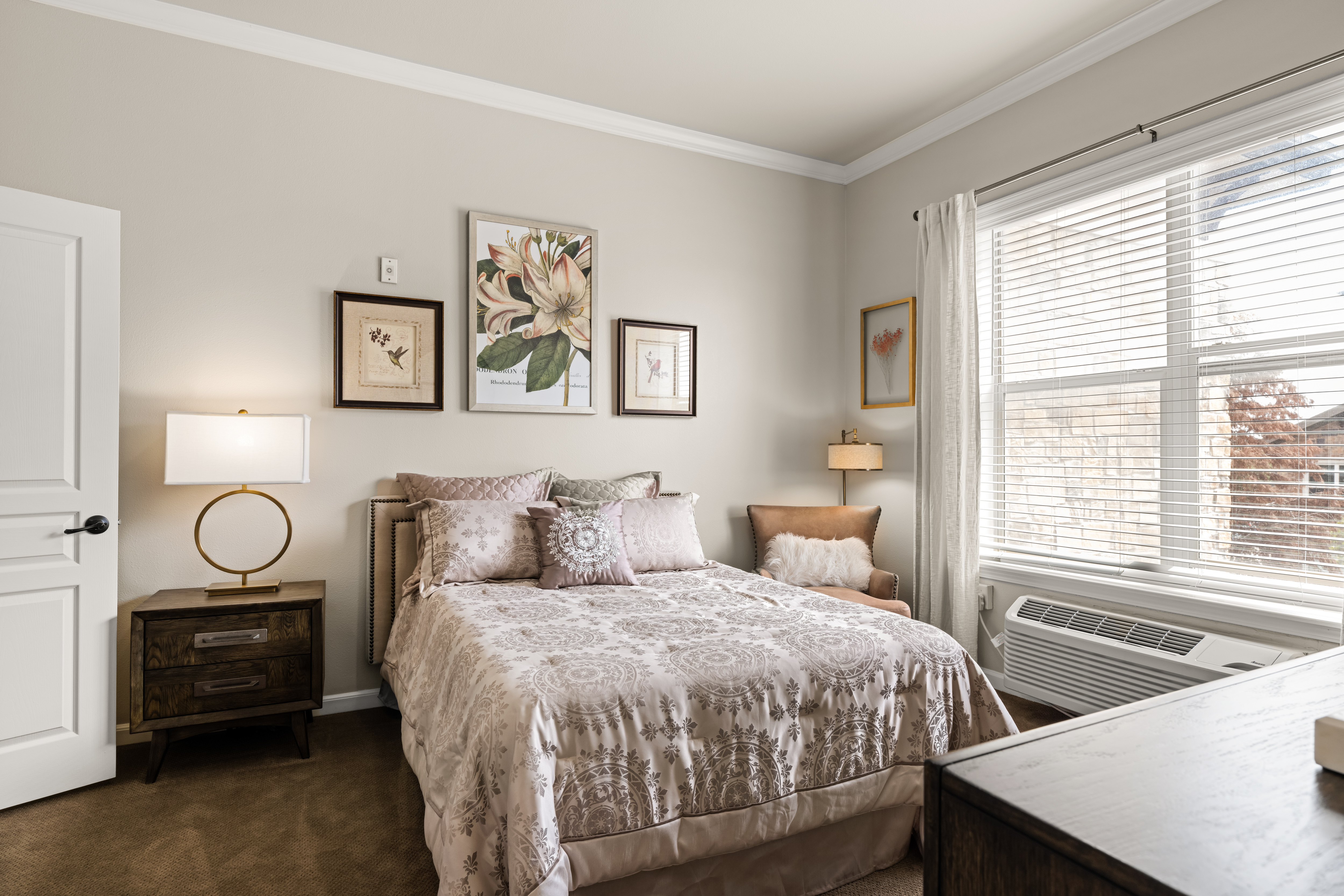 Discovery Village Southlake Memory Care_24