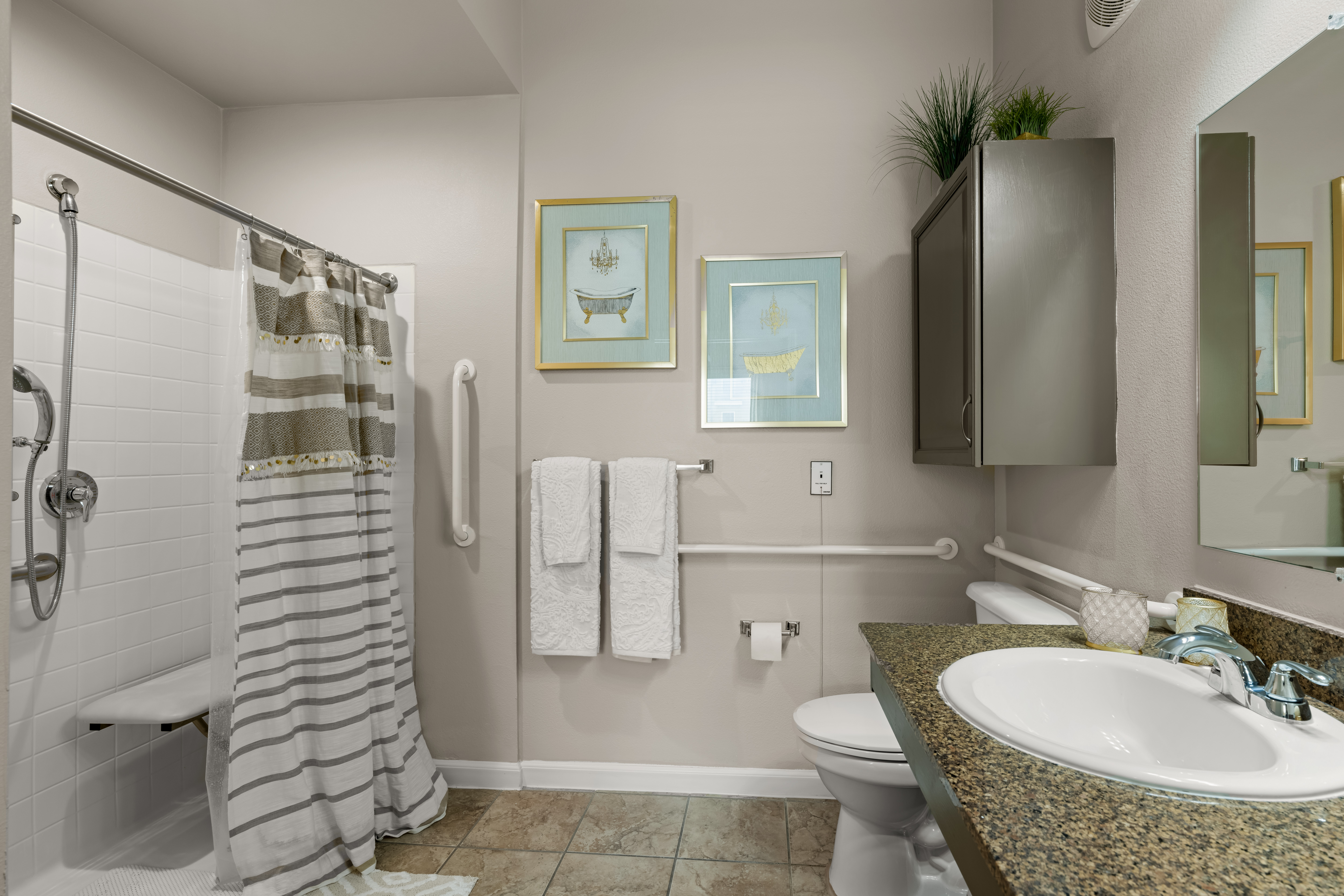 Discovery Village Southlake Memory Care_26