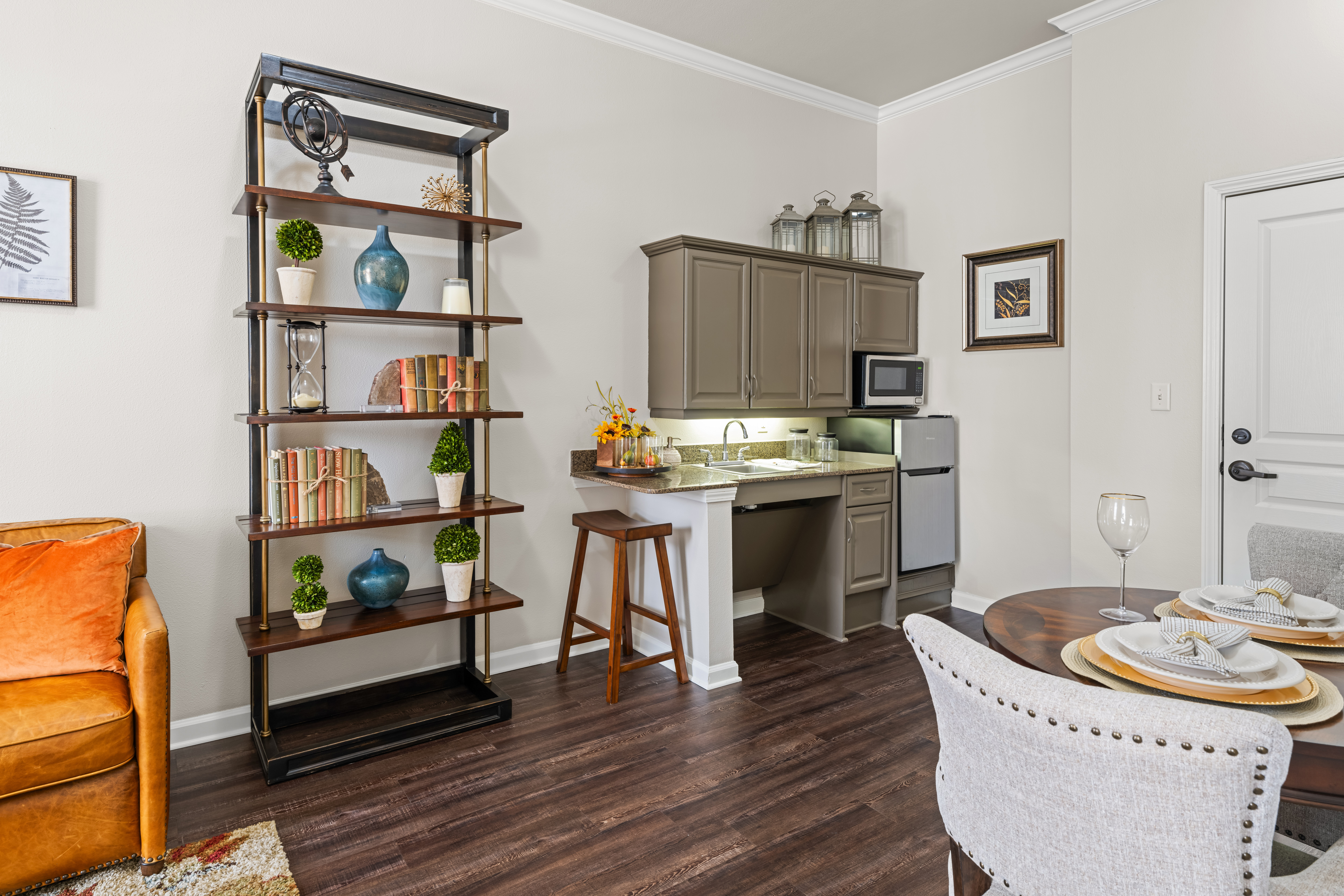 Discovery Village Southlake Memory Care_28