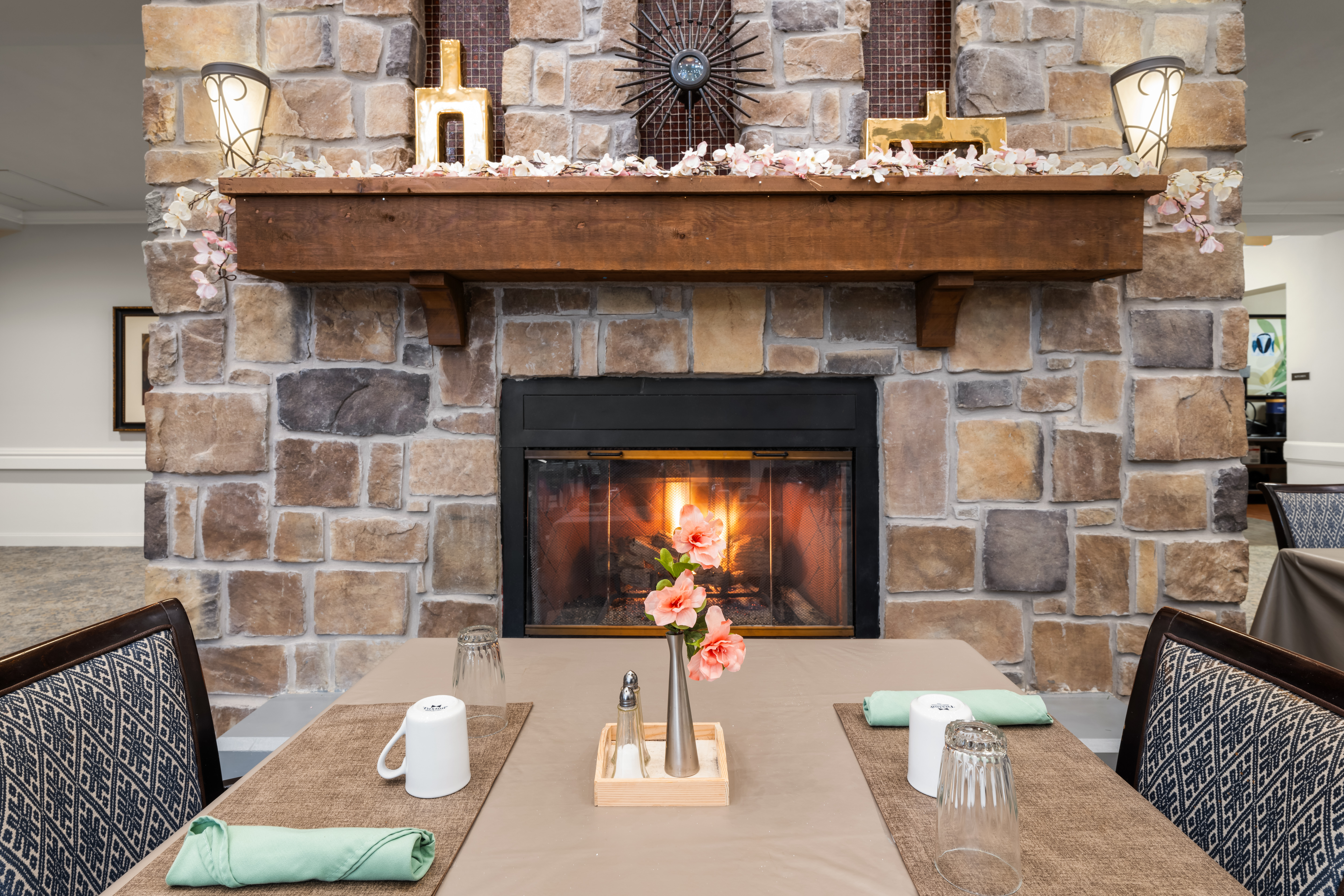 Discovery Village Southlake Memory Care_38