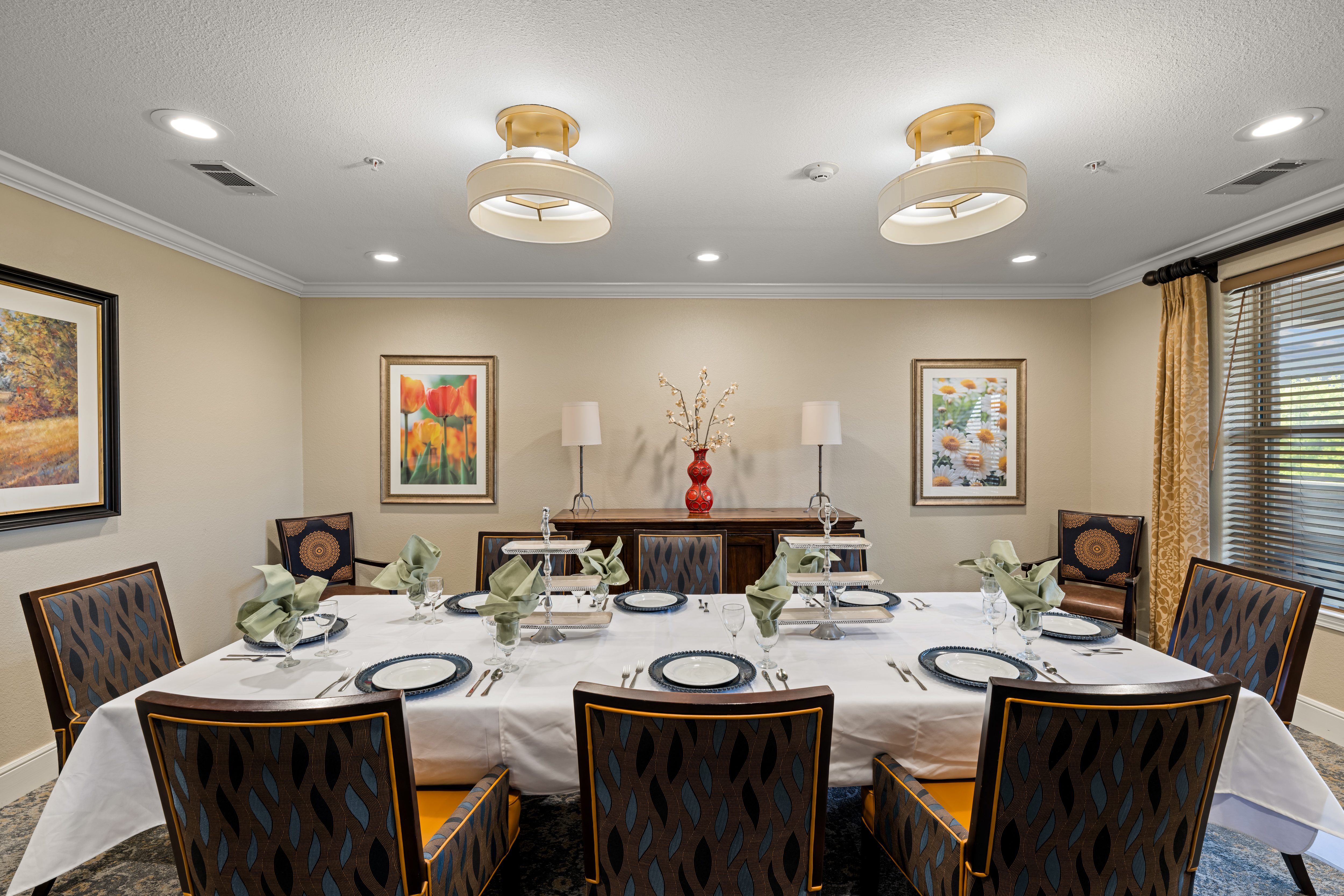 Discovery Village Southlake Memory Care_33