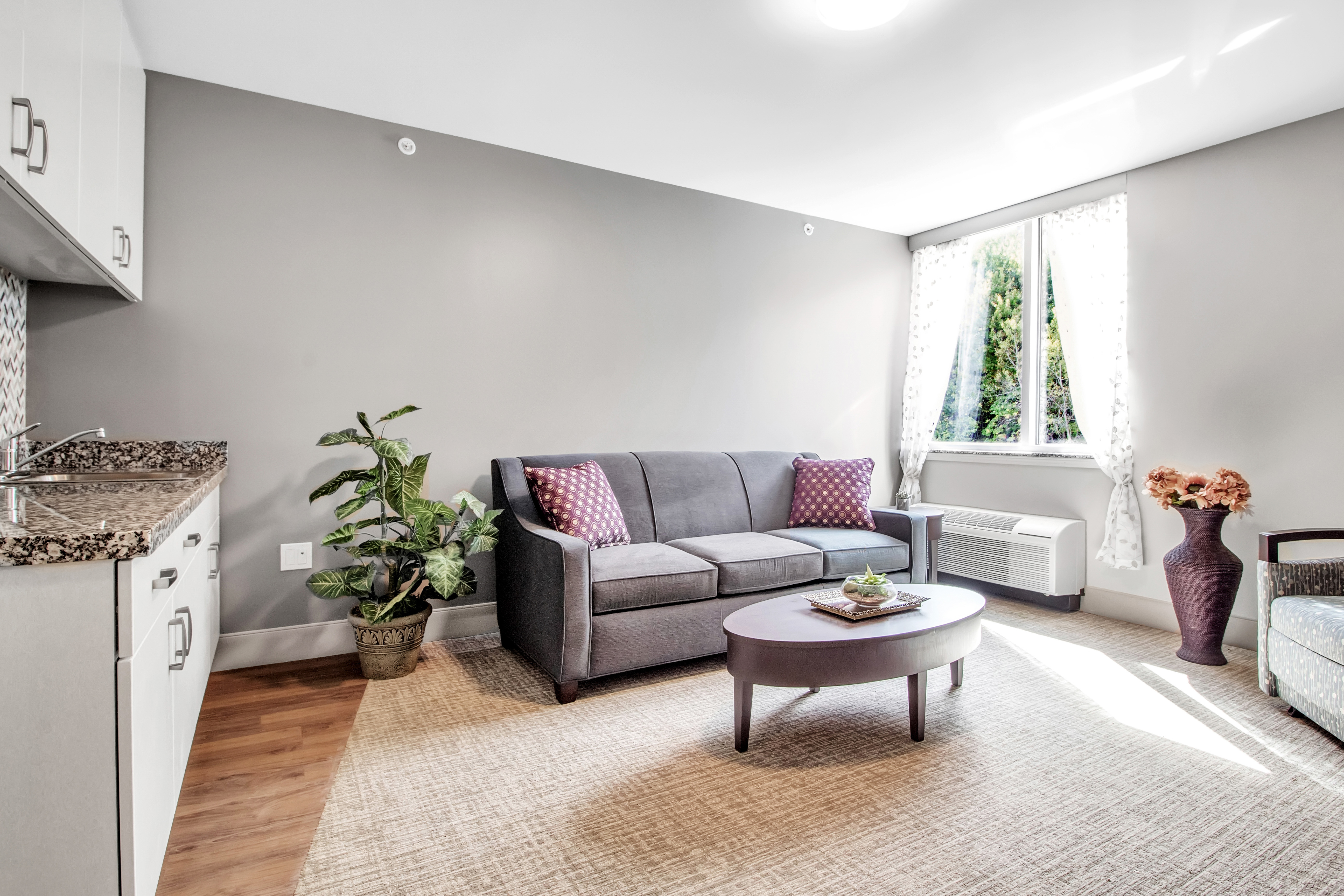 Why Assisted Living May Be the Right Choice for Your Loved One: