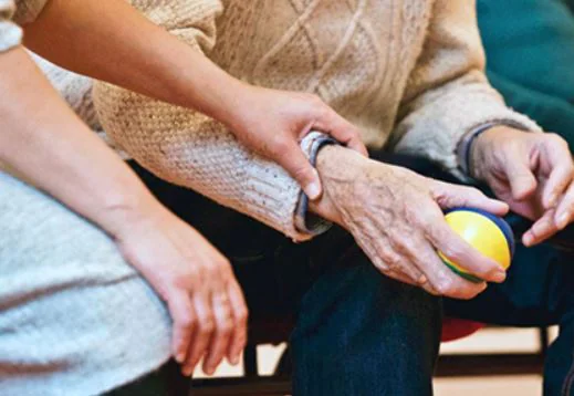 Seniors Helping Seniors - West Metro_1