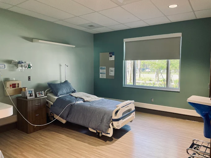 Encompass Health Rehabilitation Hospital of Naples_4