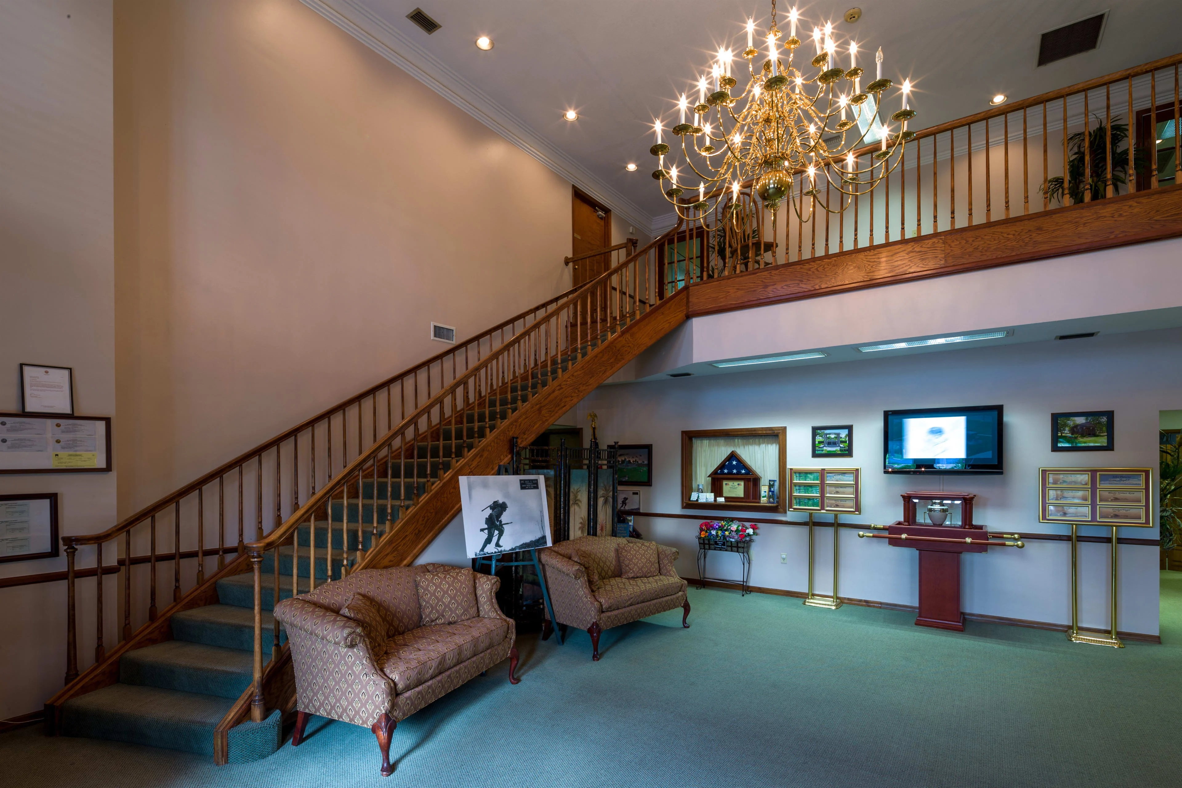 Fort Myers Memorial Gardens Funeral Home & Cemetery_10
