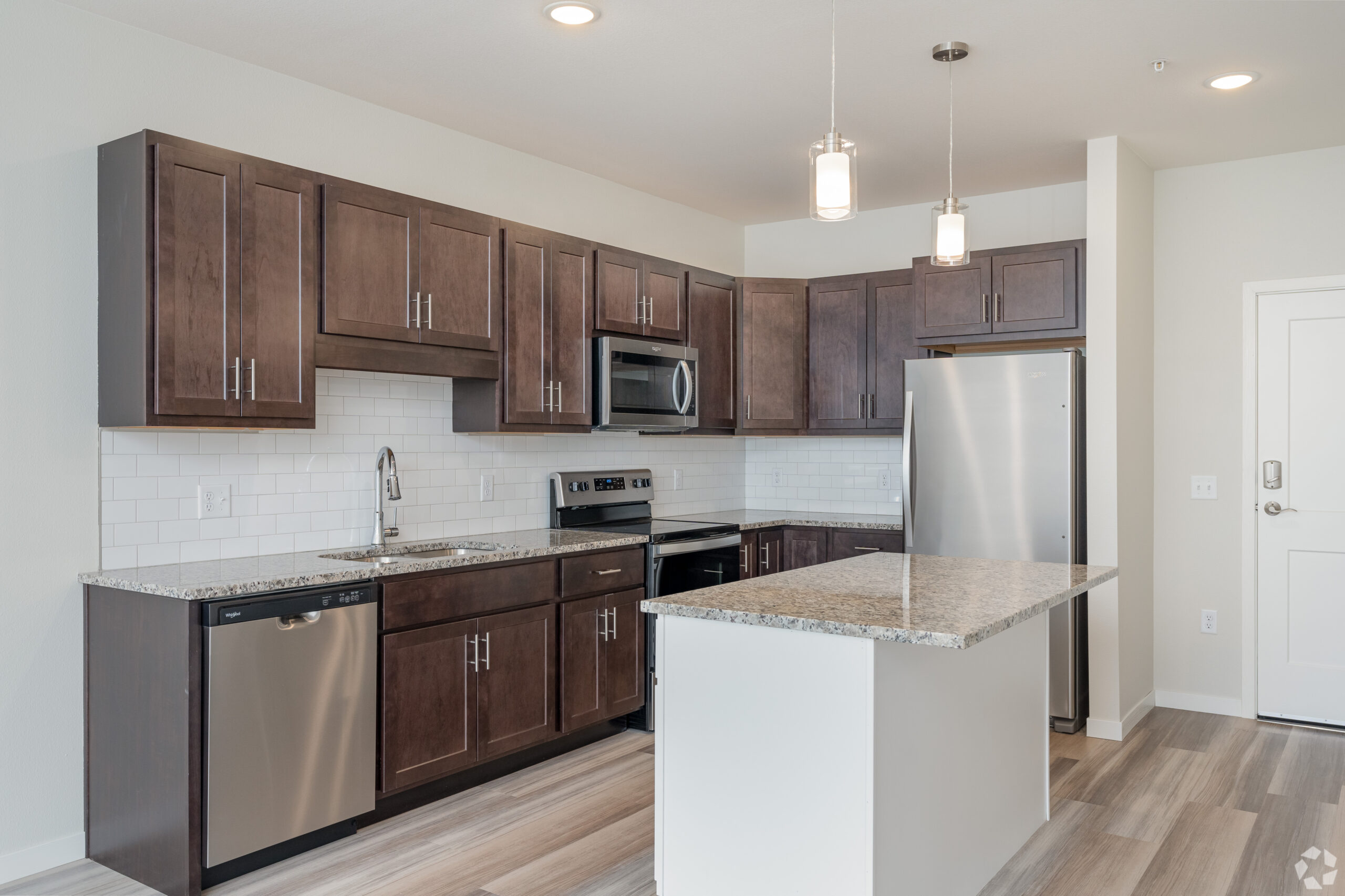 Grand35 Apartments - 55+_15