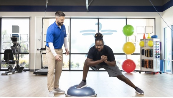 Getting Back in the Game: Orthopedic Rehabilitation for Edina’s Active Seniors