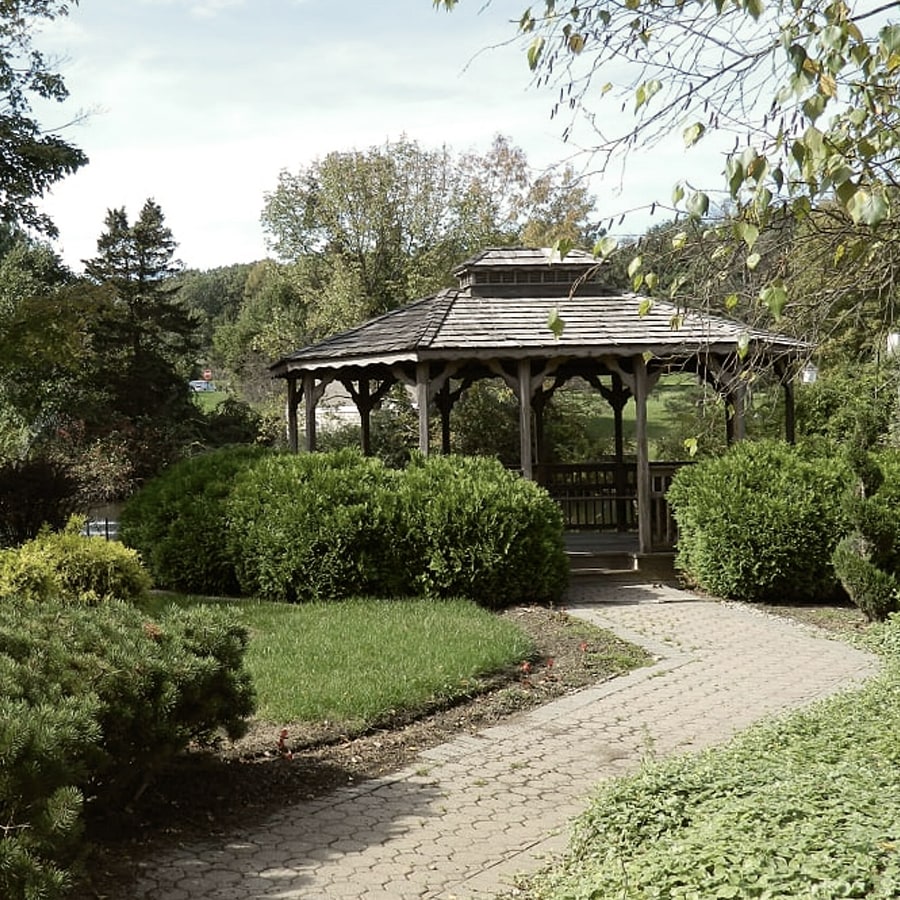 Valora Senior Living of Orono_1