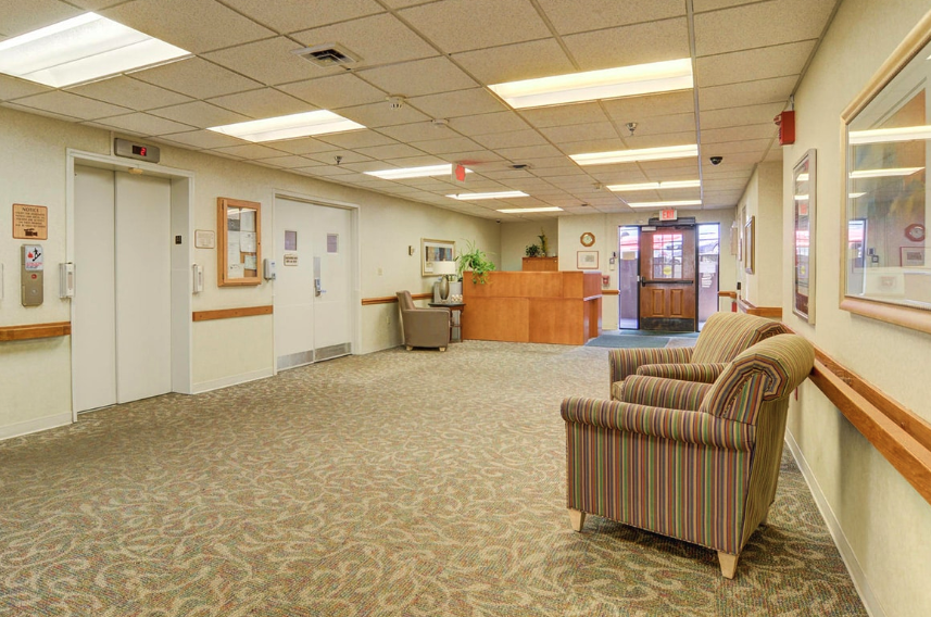 Ivy Park Post Acute-Skilled Nursing and Rehab_2