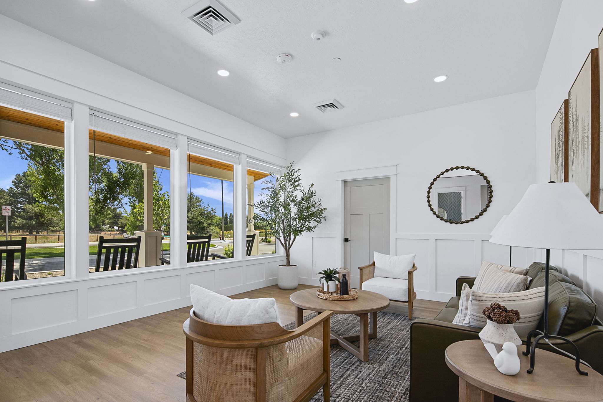 The Ponderosa Estate_4
