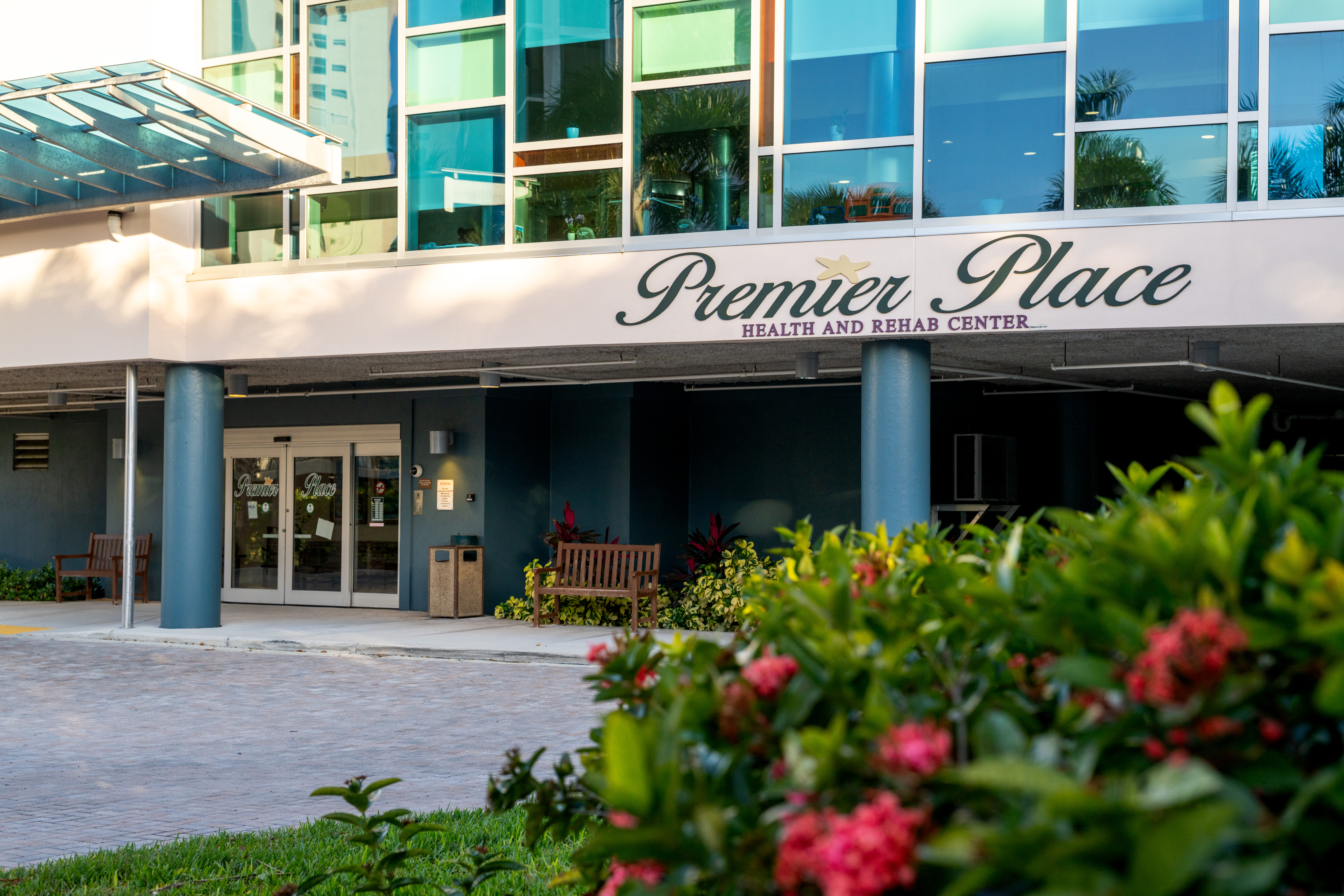 Premier Place at The Glenview: Health and Rehab Center_9