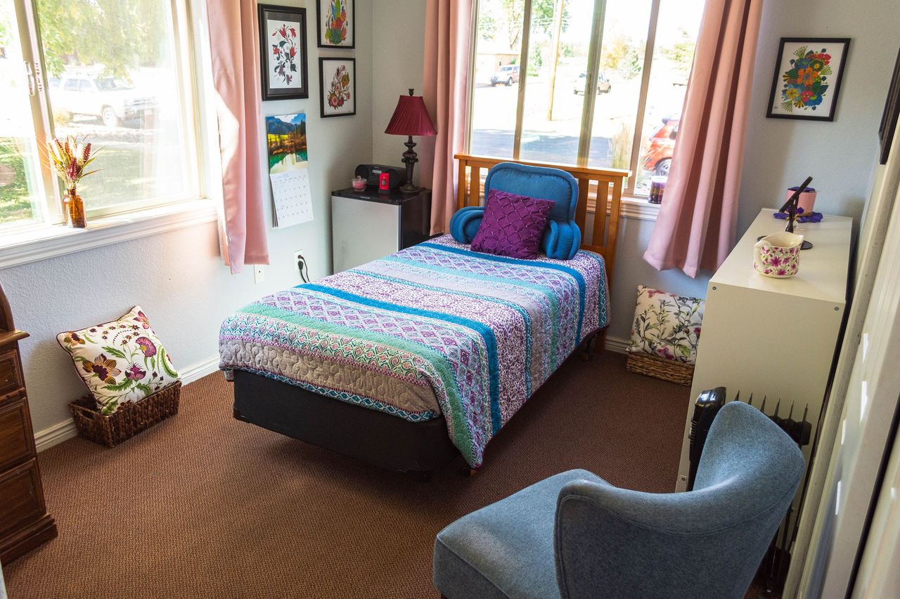 Crestview Assisted Living at Whispering Pines_7