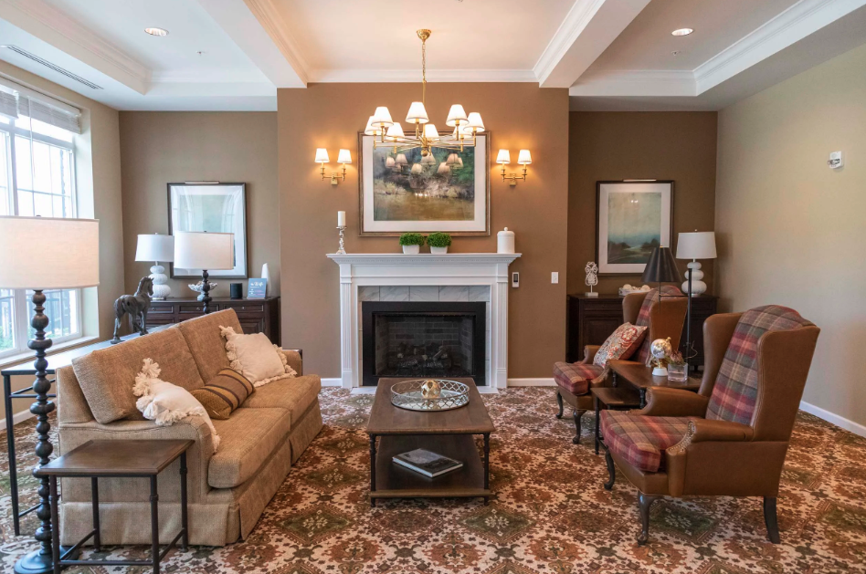 Ashton Commons Senior Living_1