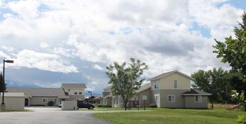 VOA - Pavilion Garden Apts - Family and Senior Housing_2