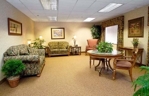 Life Care Center of Pueblo - Spring Bridge Therapy_2
