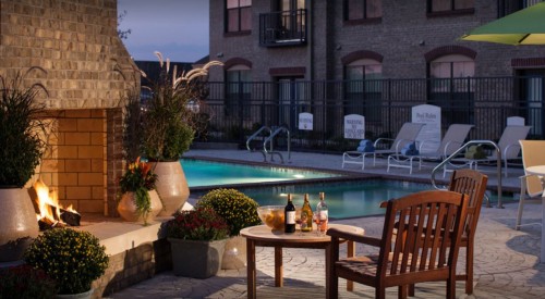 Discovery Village Castle Hills Assisted Living_1